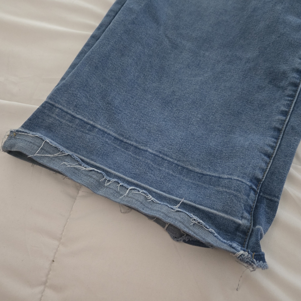 Wide Leg Blue Denim Jeans - Picture 2 of 6